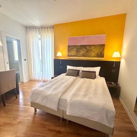 Hotel Meridiana Malcesine Bagian luar foto